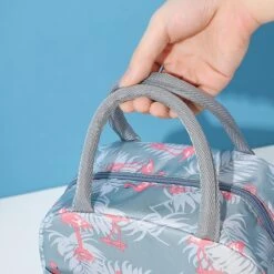 Koeltas - Lunchtas - Volwassenen En Kinderen - Compact & Handig: Zomer - Picknick -School - Lunch - Werk - Grijs Flamingo 14 Koeltas - Lunchtas - Volwassenen En Kinderen - Compact & Handig: Zomer - Picknick -School - Lunch - Werk - Grijs Flamingo -Home Furniture Shop 1200x1200 142